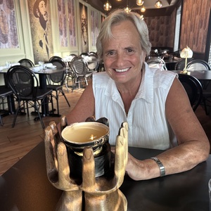 Cathy Bove